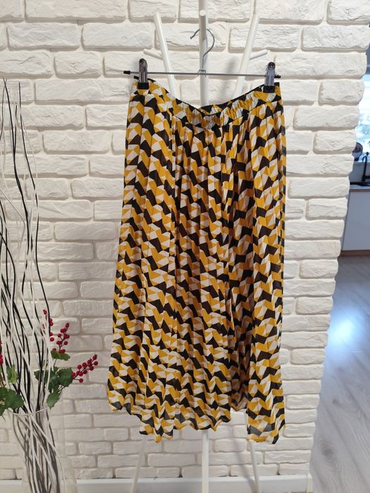 Plisowana spódnica midi S