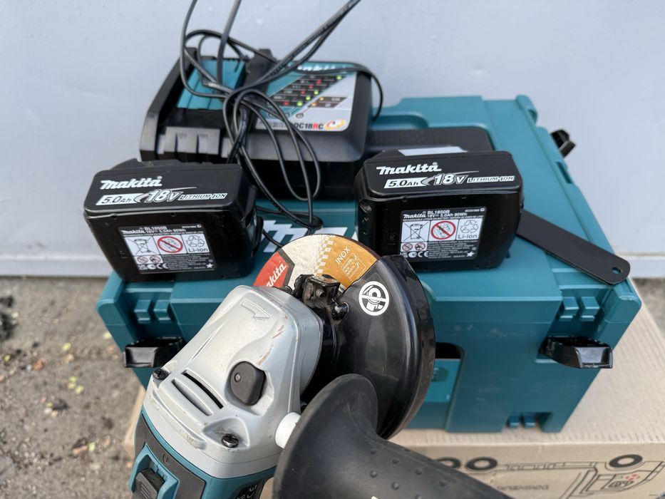 Болгарка акумуляторна Makita DGA511RTJ Оригінал Комплект З/П 2 АКБ