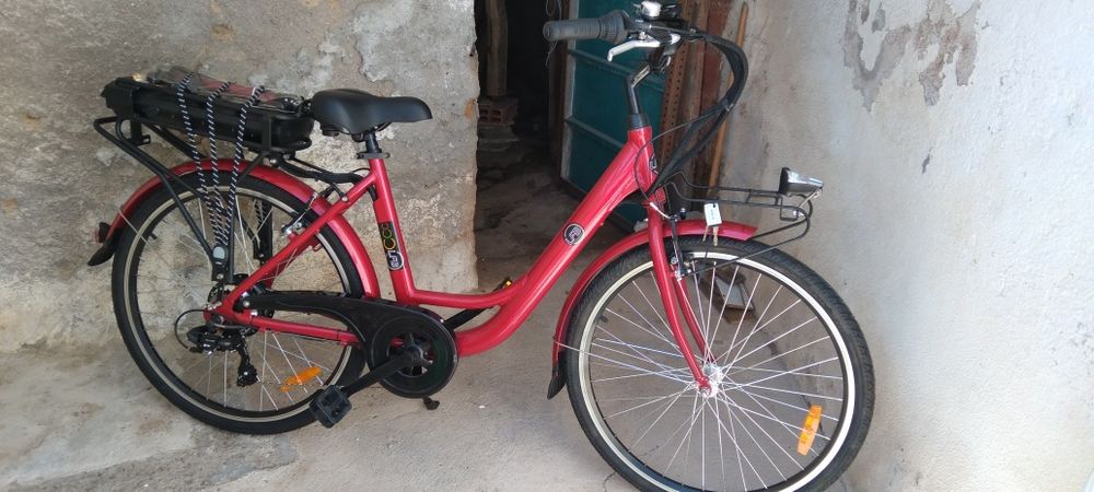 Vendo bicicleta elétrica