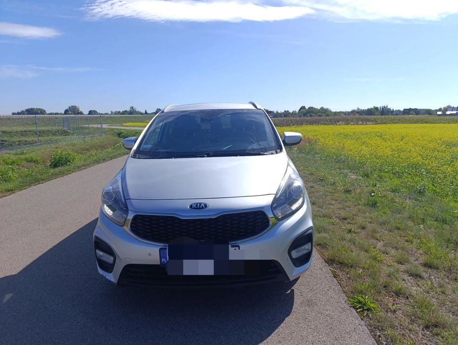 Kia Carens