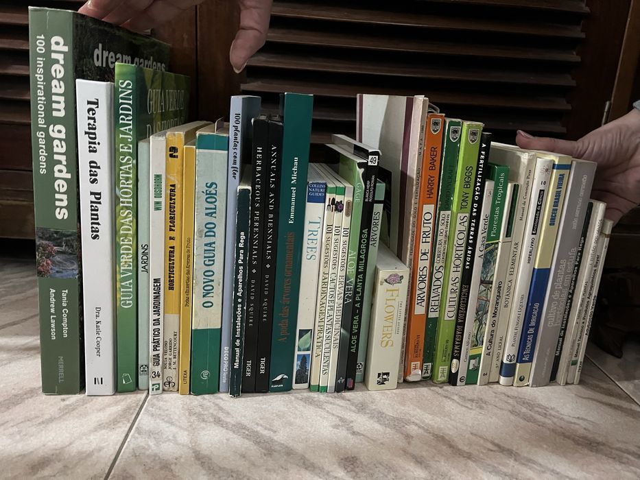 37 Livros de Jardinagem (usados mas em bom estado)