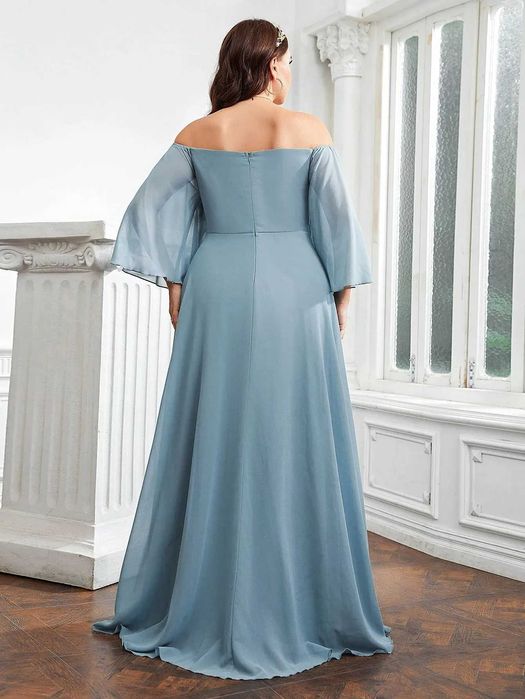 Елегантна вечірня шифонова сукня великого розміру (plus size) для подружки нареченої у ніжних сіро-блакитних тонах 50-52 розмір