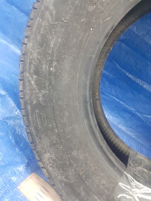 GREMAX 8000 Opona 225/70R15C 6.5 mm