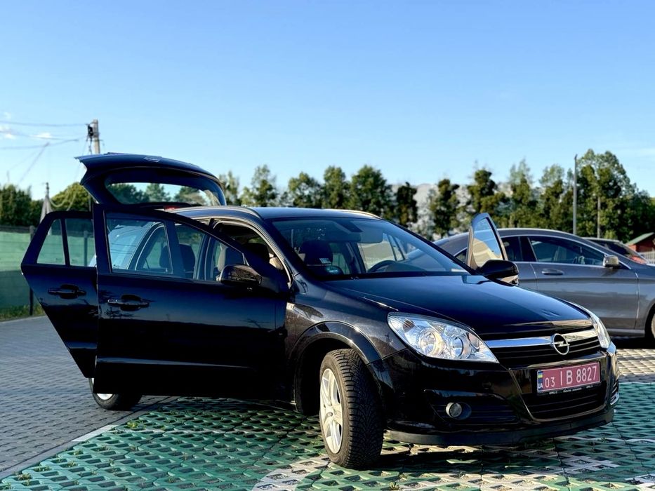 Opel Astra H 1.6 бензин  Свіжопригнана з Німеччини Рідна фарба