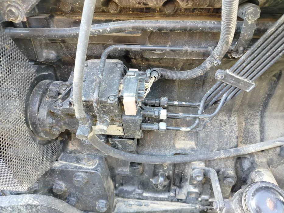 Usługa naprawy sterownika silnika SISU