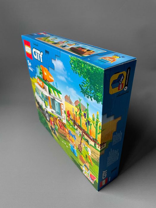 LEGO City 60345 Furgonetka na targu