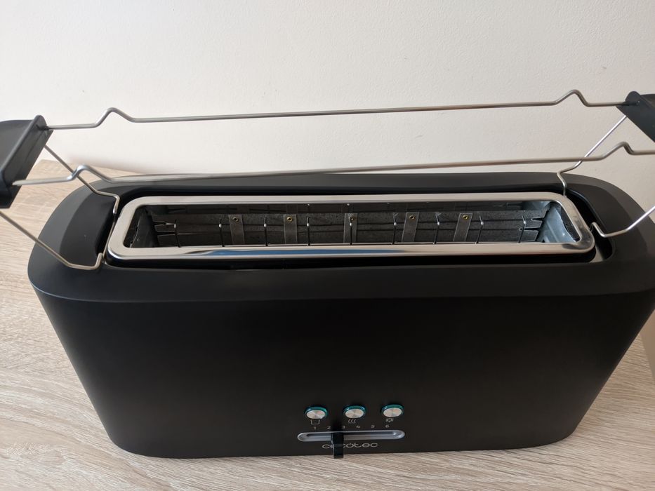 Toster Cecotec nowy czarny