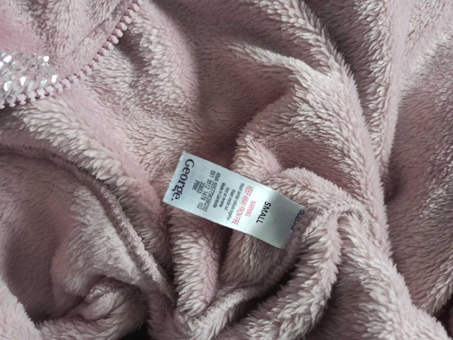 Pluszowy kombinezon onesie