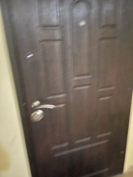 Продам вхідні двері