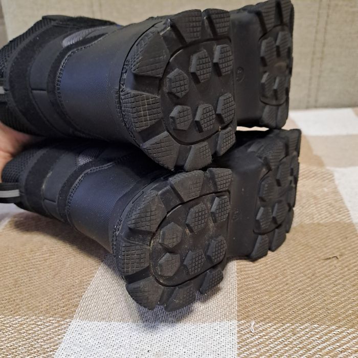 Дитячі зимові сапоги