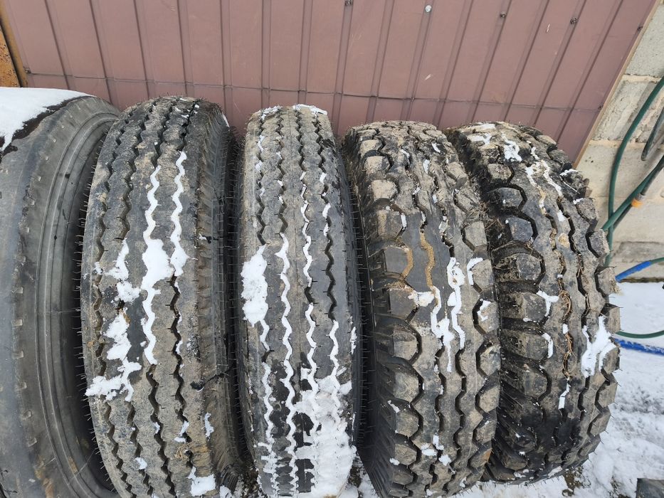 Opony 10.00 /R20 koła bss brandys 10R20 jak nowe 99%bieznika 16 PŁ