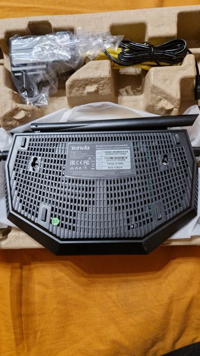 Роутер Tenda
Tenda AC2100 
моде