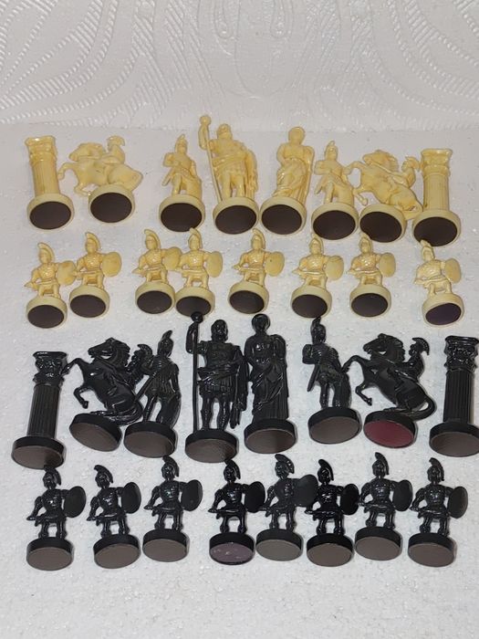 Шахматы Римляне шахматы фигурки Римляне