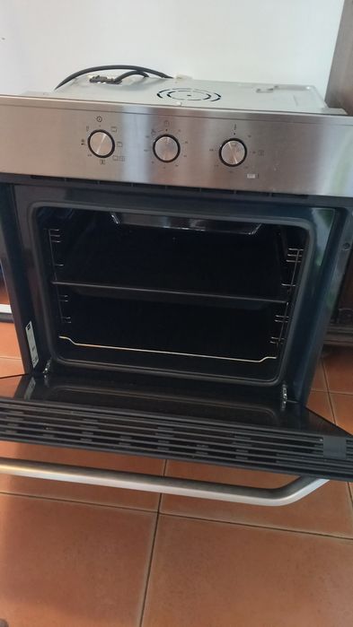 Forno Eléctrico Teka