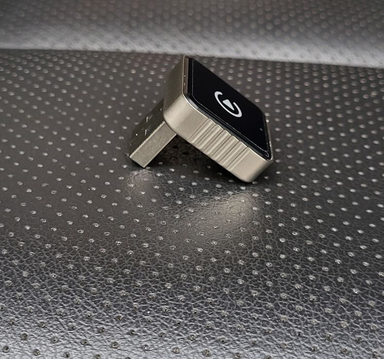 Бездротовий адаптер Apple CarPlay та Android Autol