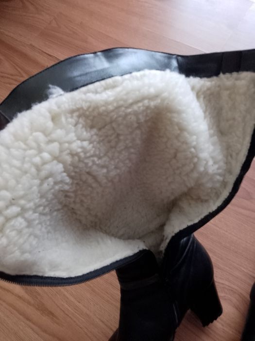 Чоботи зимові 37р