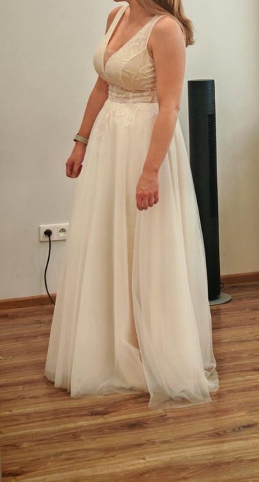 Suknia ślubna ecru roz.40/42