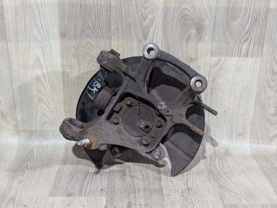 Mazda 3 BM Цапфа кулак поворотный задний правый левый 13-B45A2612X