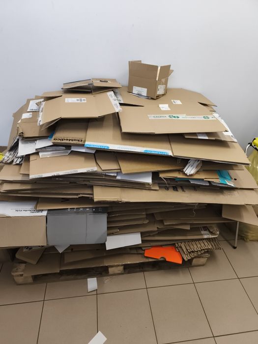 Karton makulatura za darmo