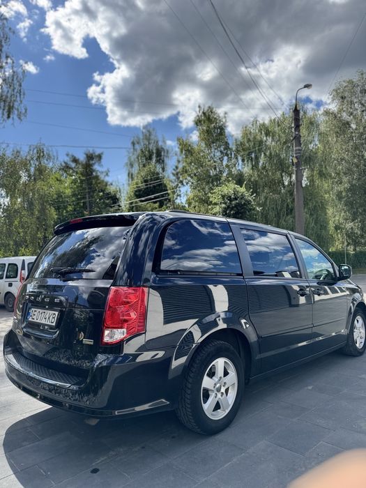 Dodge Grand Caravan