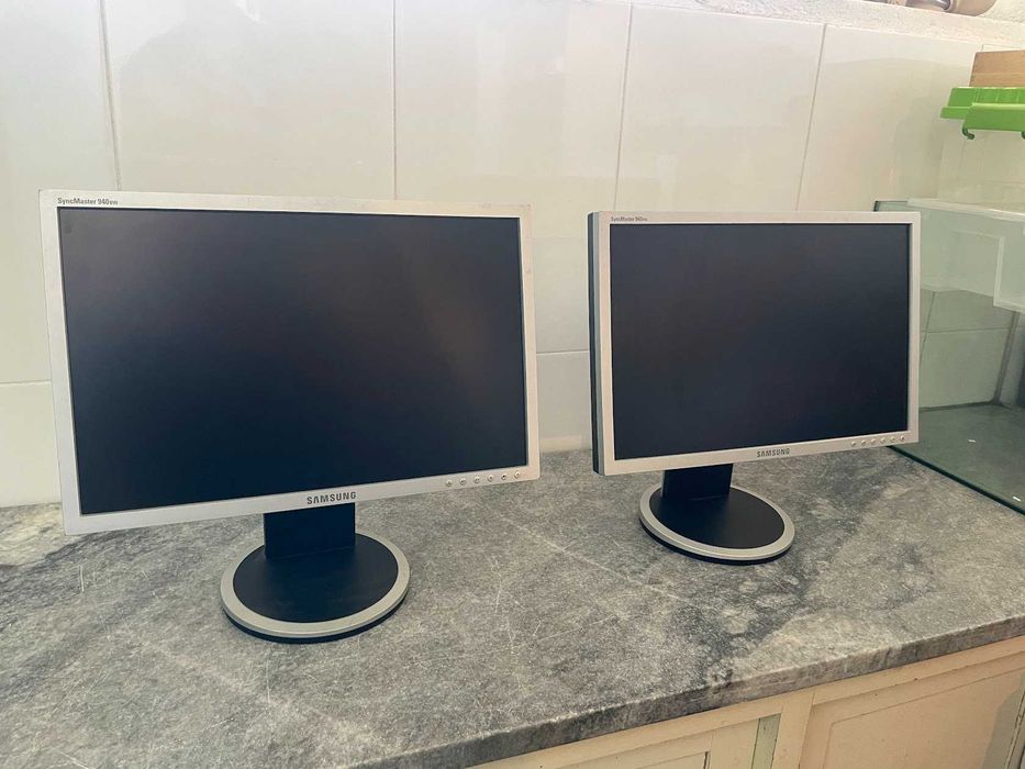 conjunto de 2 monitor 19" samsung syncmaster 940BW