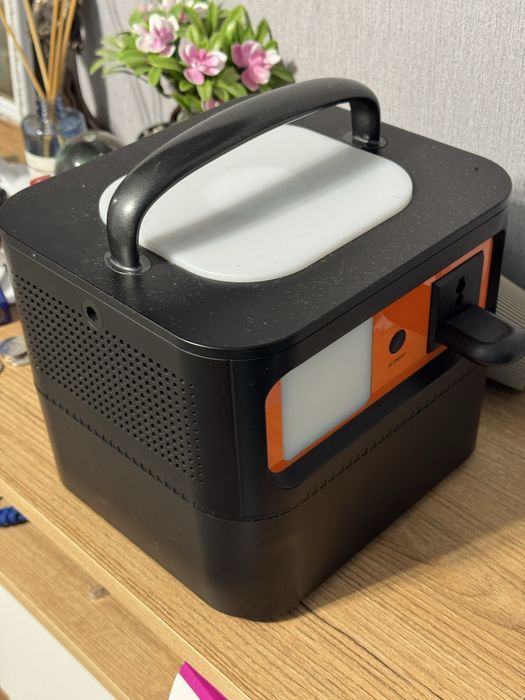 зарядна станція TIG FOX T500 Portable Power Station 540Wh