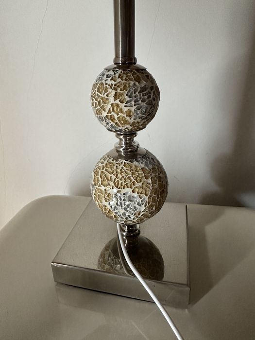 2 Bedside Table Lamps445757753342054402