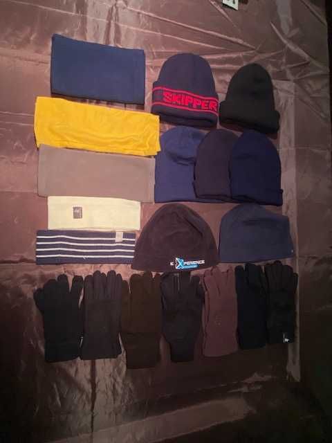 Roupa de Neve (Luvas, Gorros, Golas)