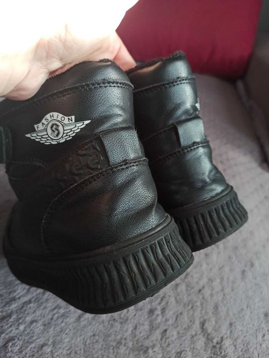 Демісезонні ботінки на флісі, устілка 21,9см