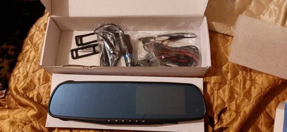 Відеореєстратор дзеркало dvr камера заднього виду видеорегистратор