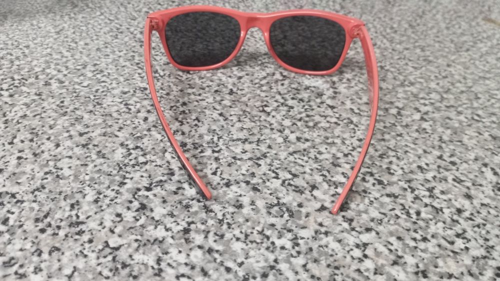 Óculos ray ban novos