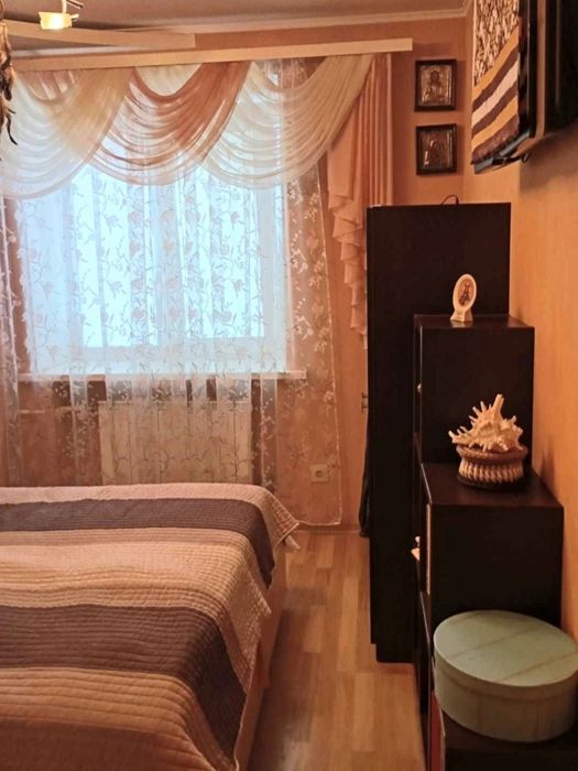 М.Холодная Гора, продам 3ех комн.кварт.,ул.Болабачана 59