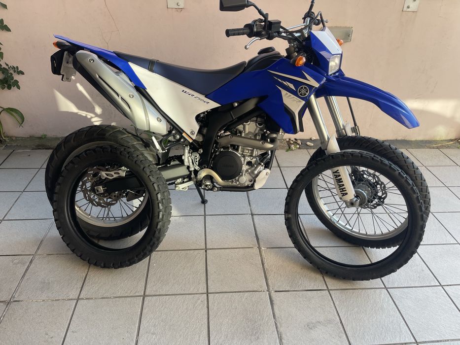 Wr 250r Matrículada + pneus