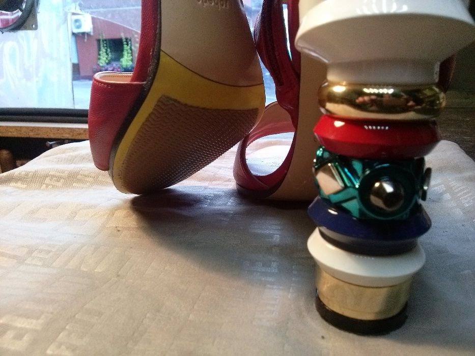 Пошив взуття ,ремонт взуття  та шкіргалантереї,ремонт валіз ,ременів .