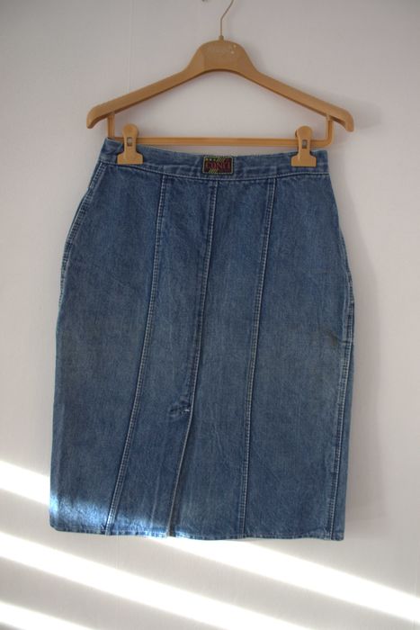 Niebieska jeansowa spódnica ołówkowa Conti vintage dżins