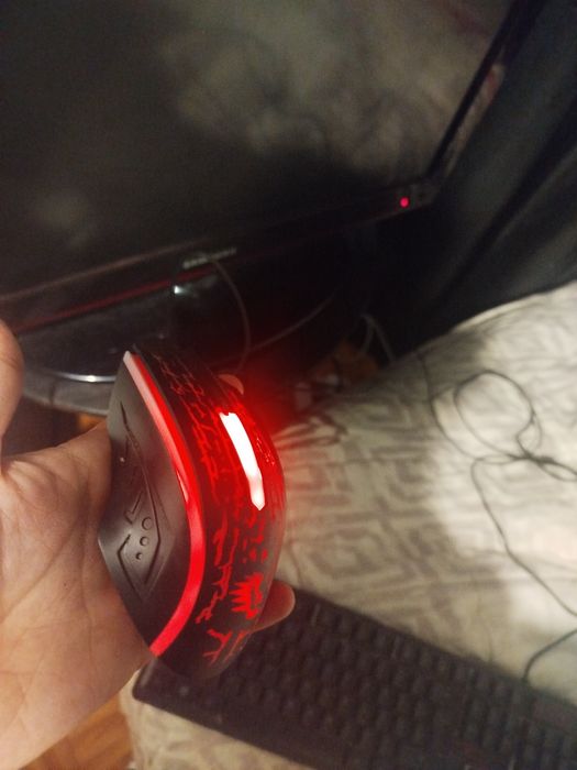 Teclado e rato com luzes led, RGB