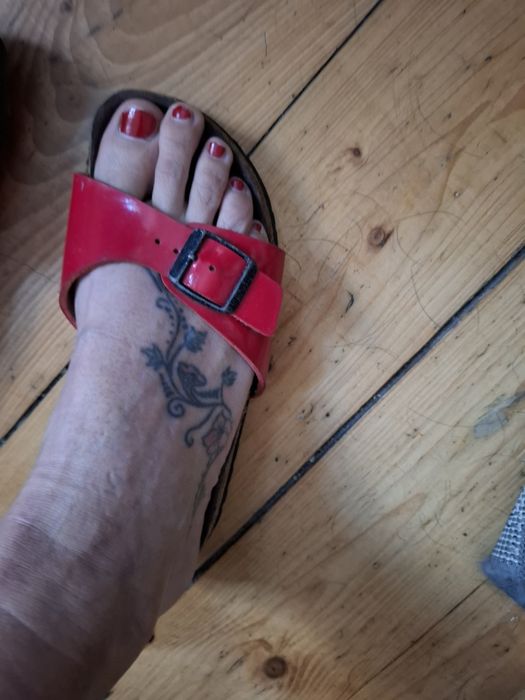 Birkenstock klapki czerwone 35