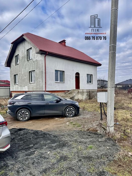 Просторий будинок в мкрн Табла