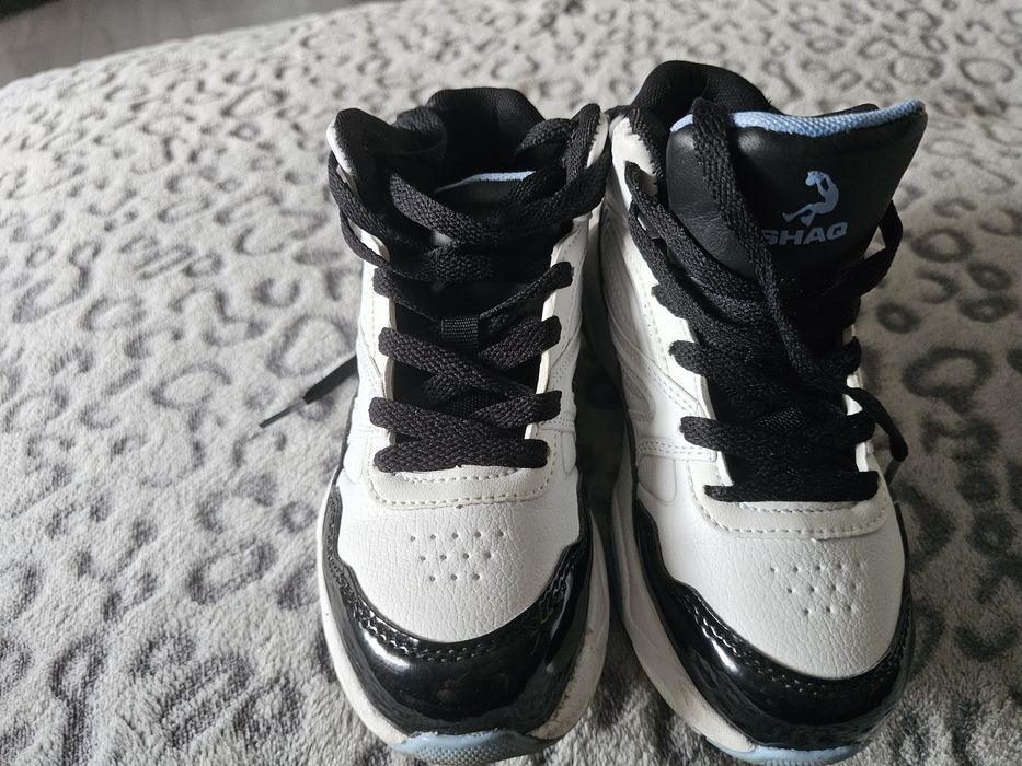 Buty jordanki rozmiar 30 jak nowe