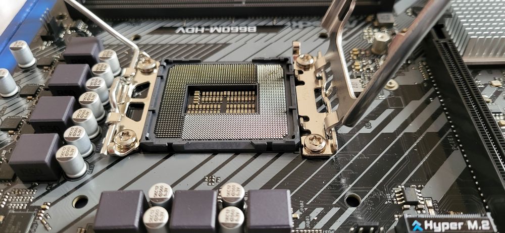 asrock b660m - купити комп'ютери та комплектуючі - Ціна на OLX.ua