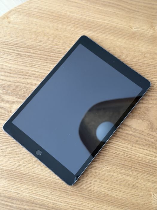 iPad 8 gen 32GB WiFi