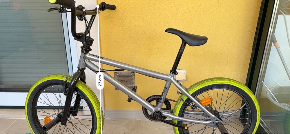 Bicicleta BMX decathon 70 euros
