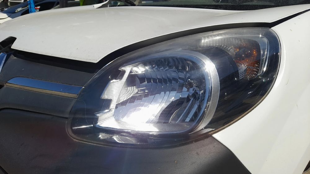 Ótica / farol esquerda RENAULT Kangoo Express (FW0/1_)