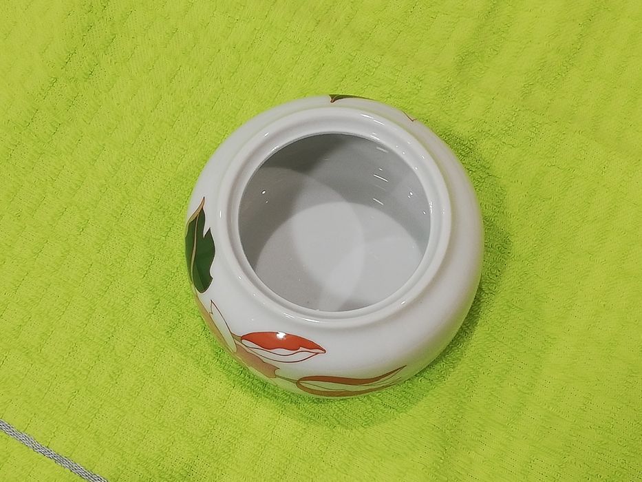 Cukiernica Porcelana kostna