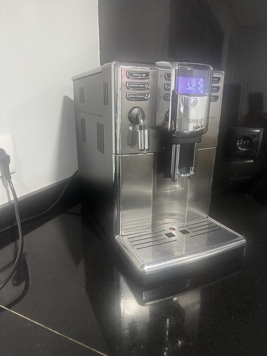 Máquina café automática Saeco Incanto