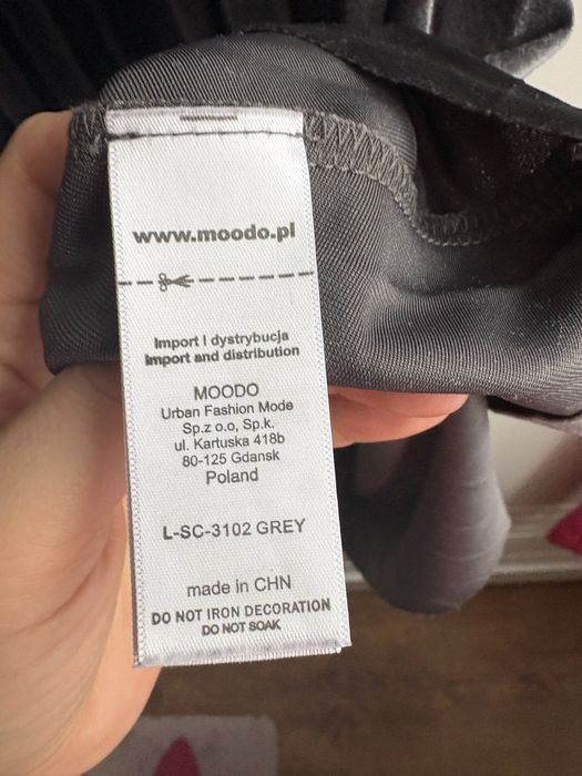 Spodnica plisowana plus 3 ciuchy gratis