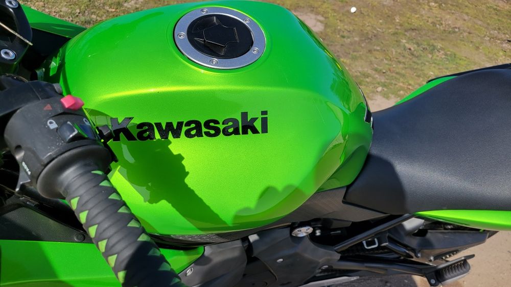 Kawasaki Ninja400R з Японії