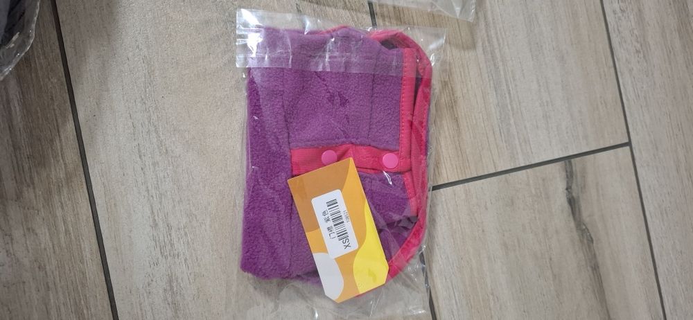 Przenośna torba dla pieska + ubranka