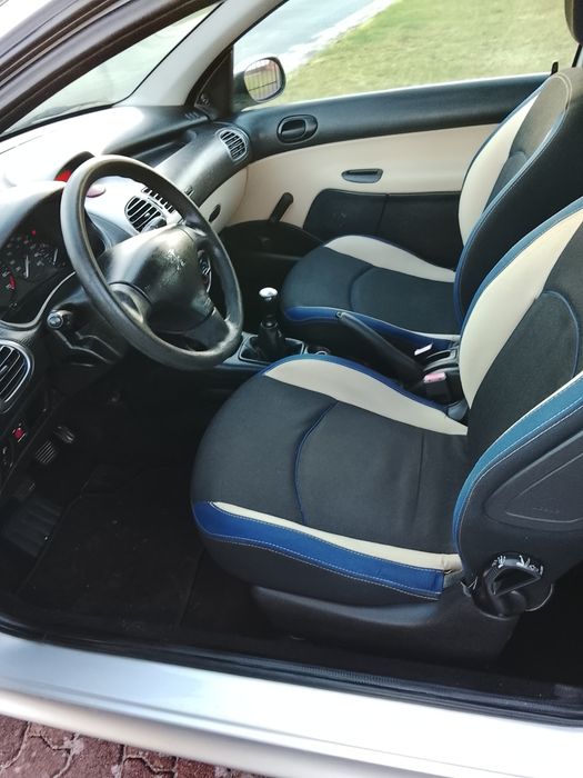 Peugeot 206 1.1 benzyna  5L/100 km, z Niemiec