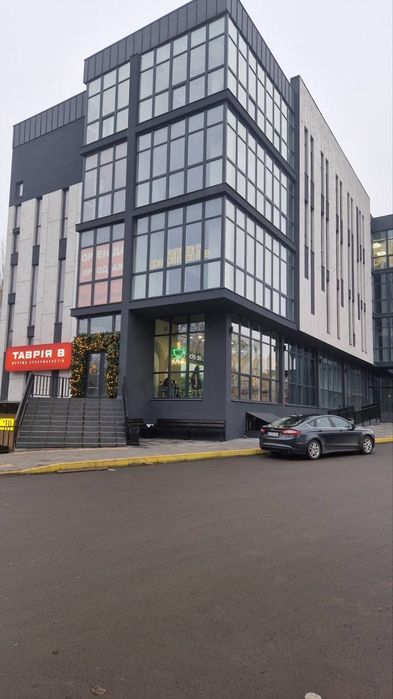 Оренда комерції на південно-заході